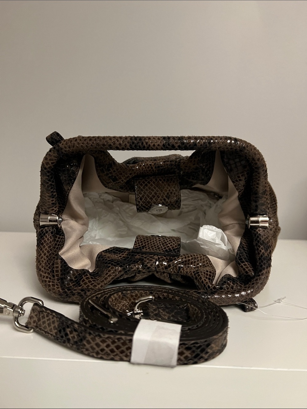 Made in Italy Leather  Snakeskin-Effect Top-Handle Bag - Picture 5 of 9